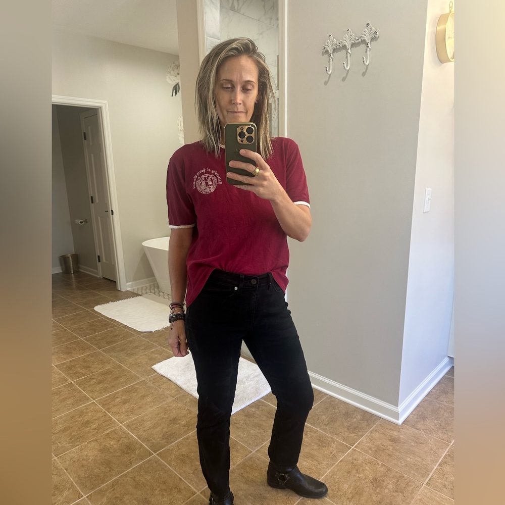 Vintage gold!🤯🫶🏻❤️University of South Carolina cotton shirt. So so so cool!